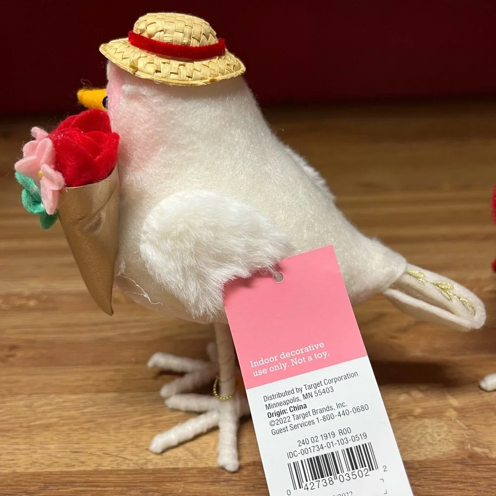Target Spritz Valentines Love Birds Pair 2023 Edition NWT Set
